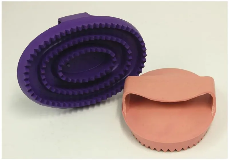 Lincoln Rubber Curry Comb - Large Purple