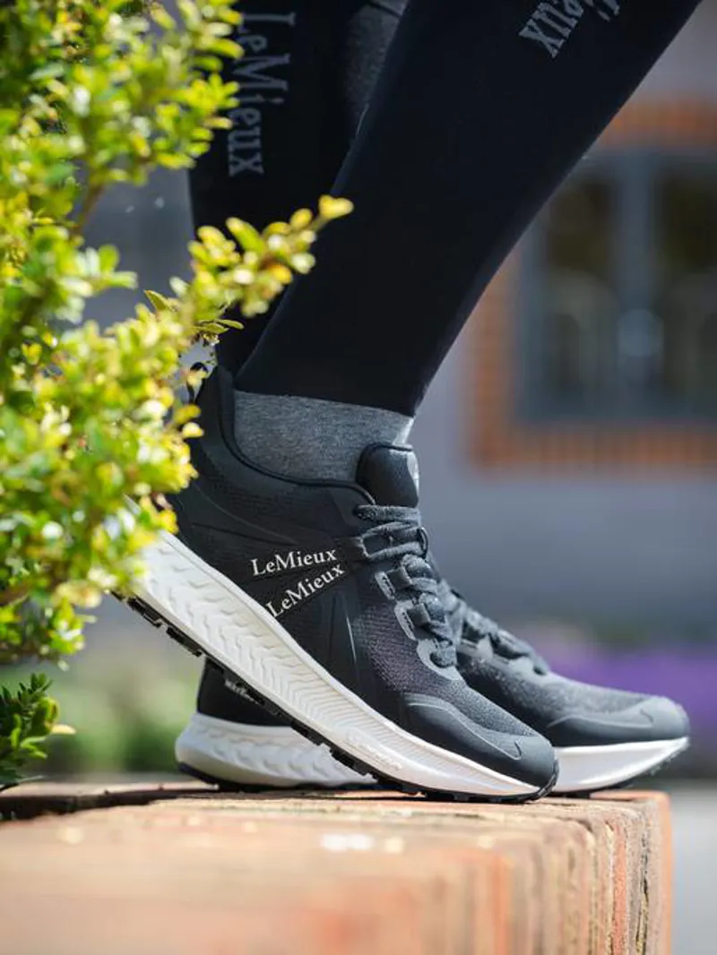 LeMieux Trax Waterproof Trainer - Black