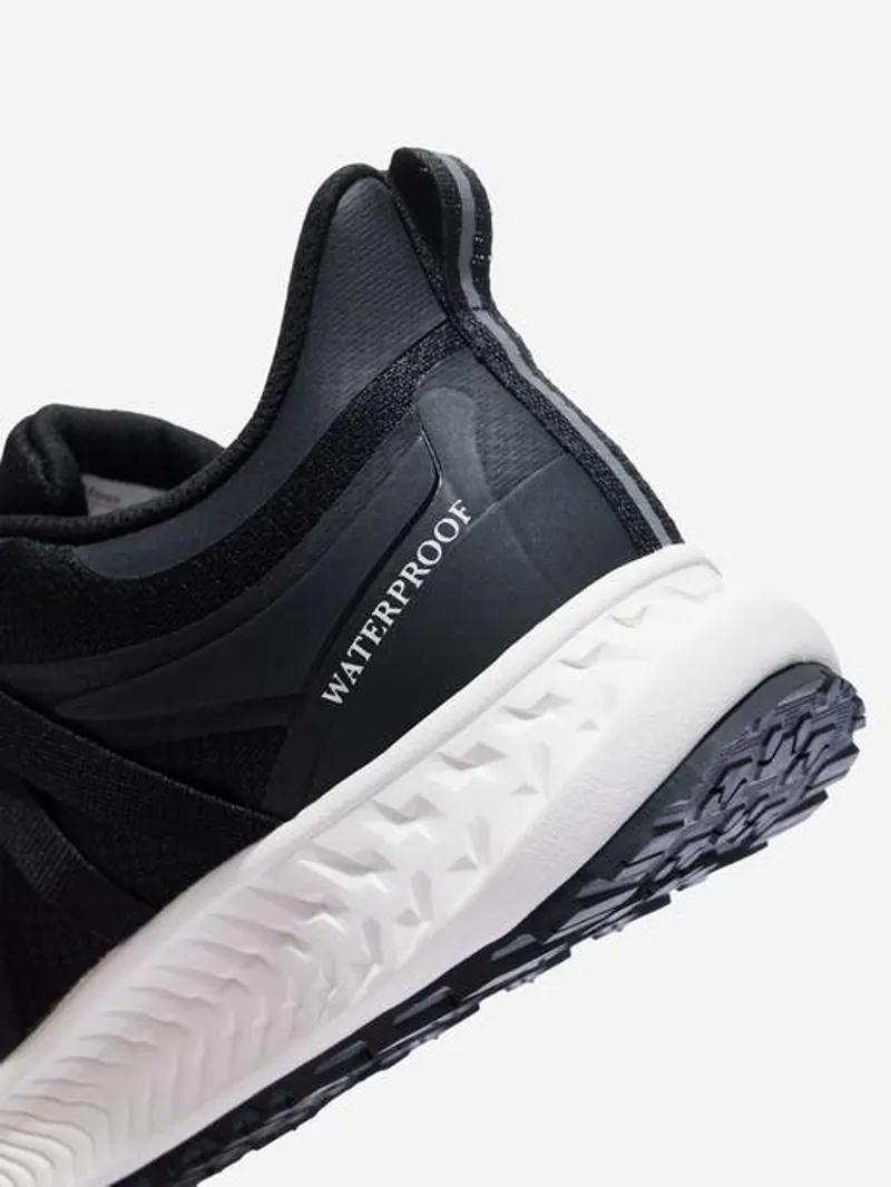 LeMieux Trax Waterproof Trainer - Black-8