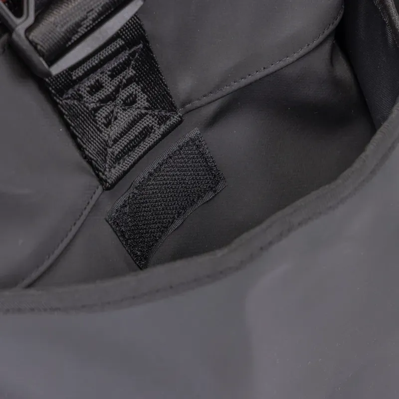 Aubrion React Large Grooming Kit Bag - BLACK-5