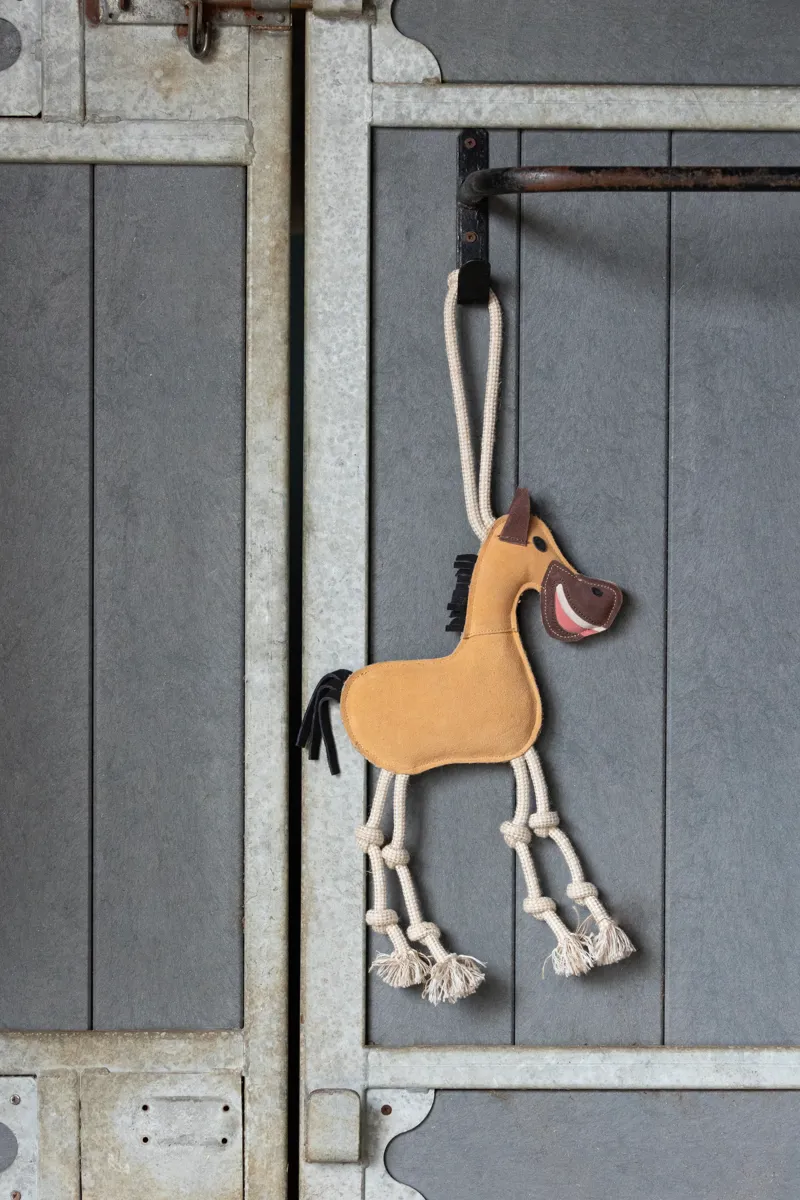 Hy Equestrian Stable Toy - Pony - Dark Bay play time