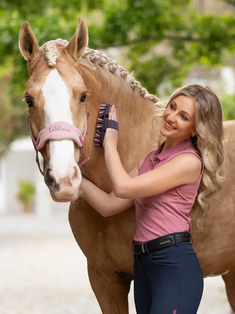 LeMieux Flexi Scrubbing Brush Peony-1