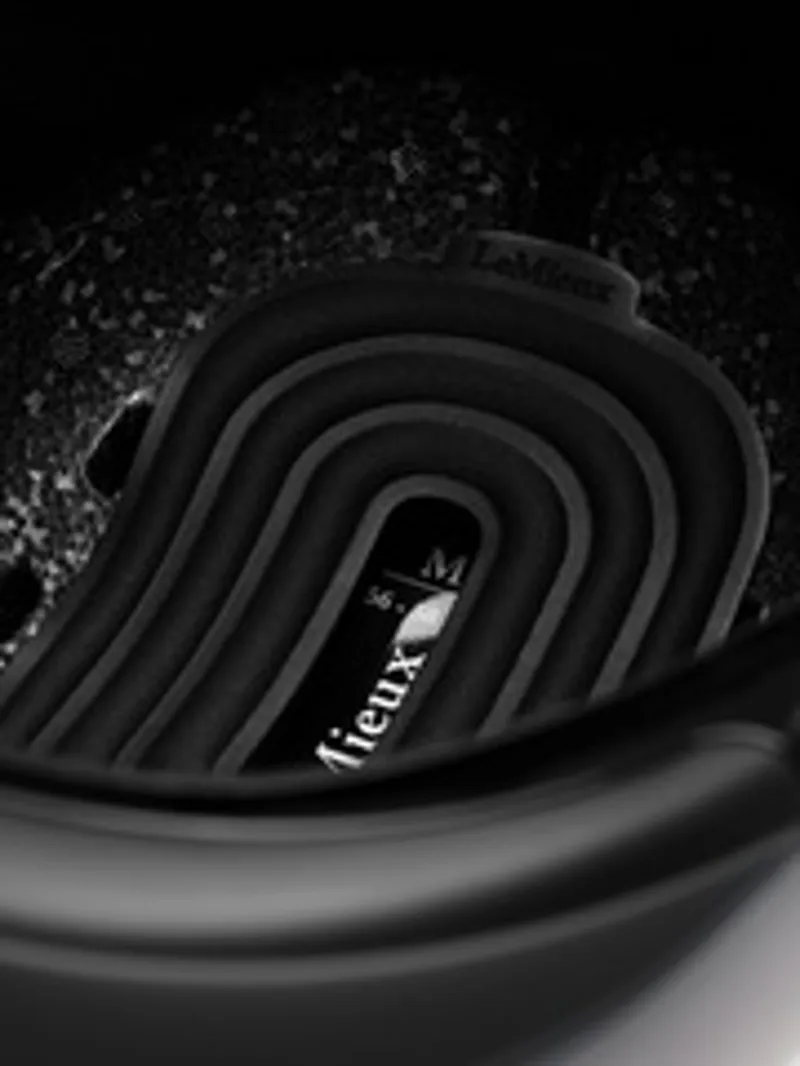 LeMieux Verv Competition Helmet  - Matte Black-7