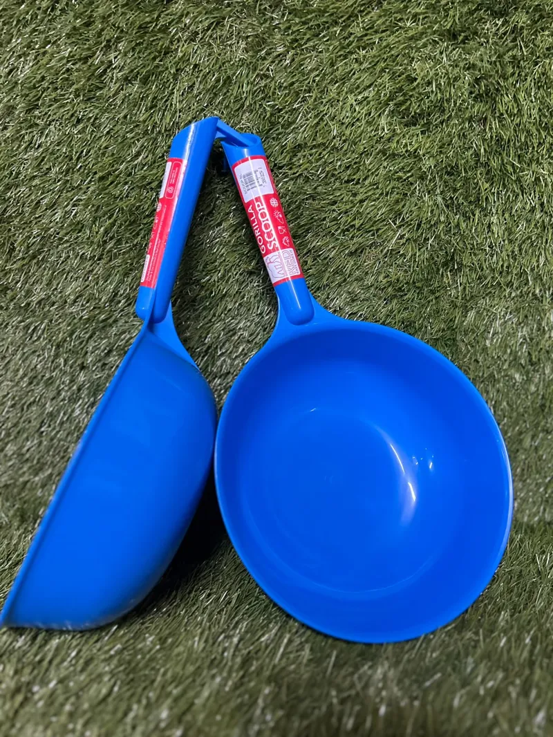 Red Gorilla Scoop - Blue