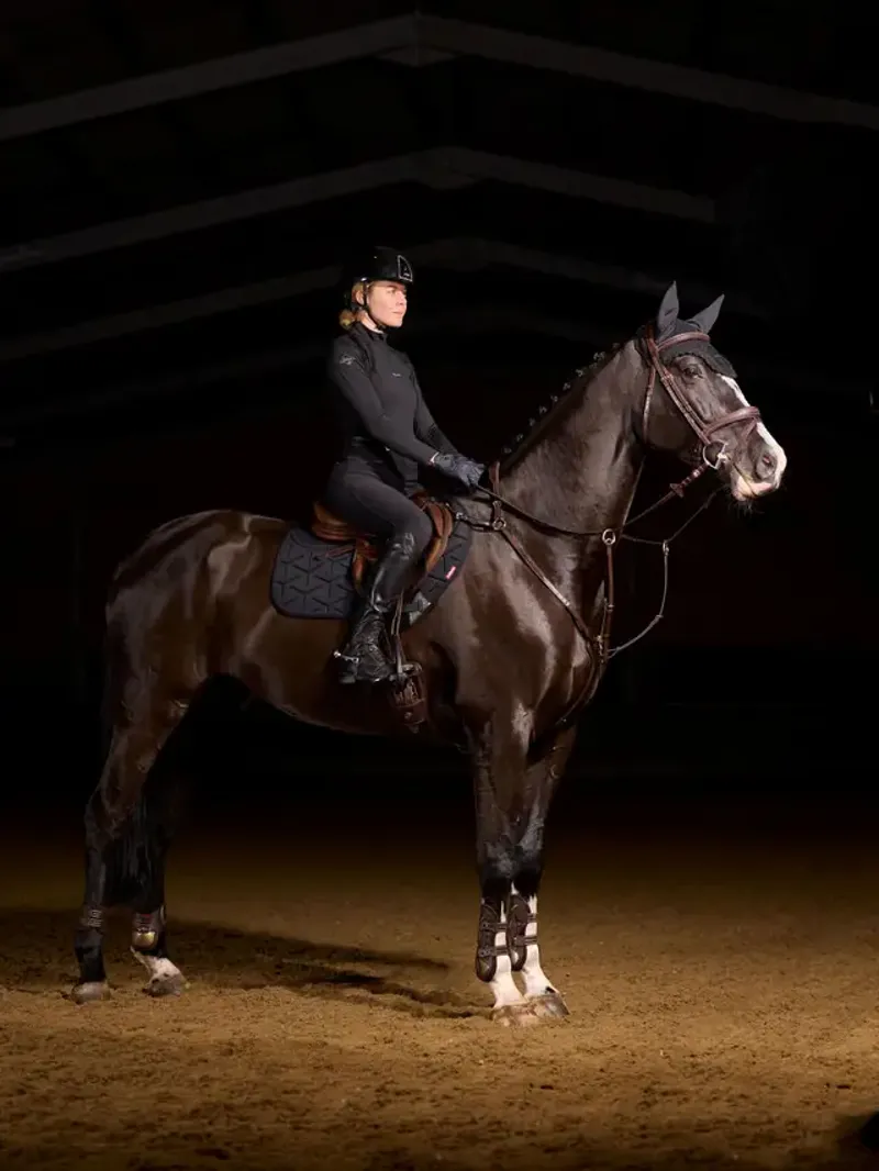 LeMieux ProForm Moulded Close Contact Pad - Black Large-2