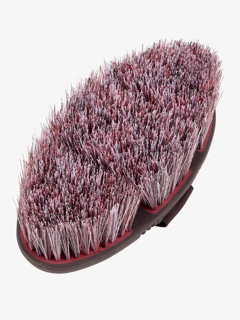 LeMieux Flexi Flicky Brush - Cranberry