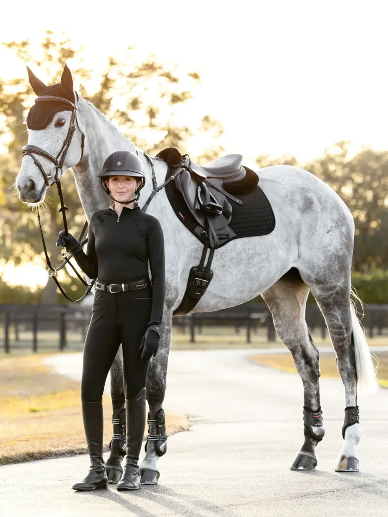 LeMieux Close Contact Suede Square  -Black Large-1