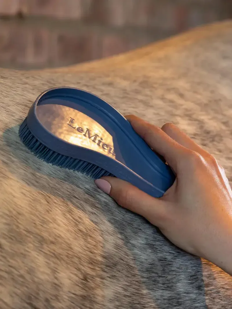 LeMieux Wizard Brush Trio - Powder Blue/Grey/Mallow-1