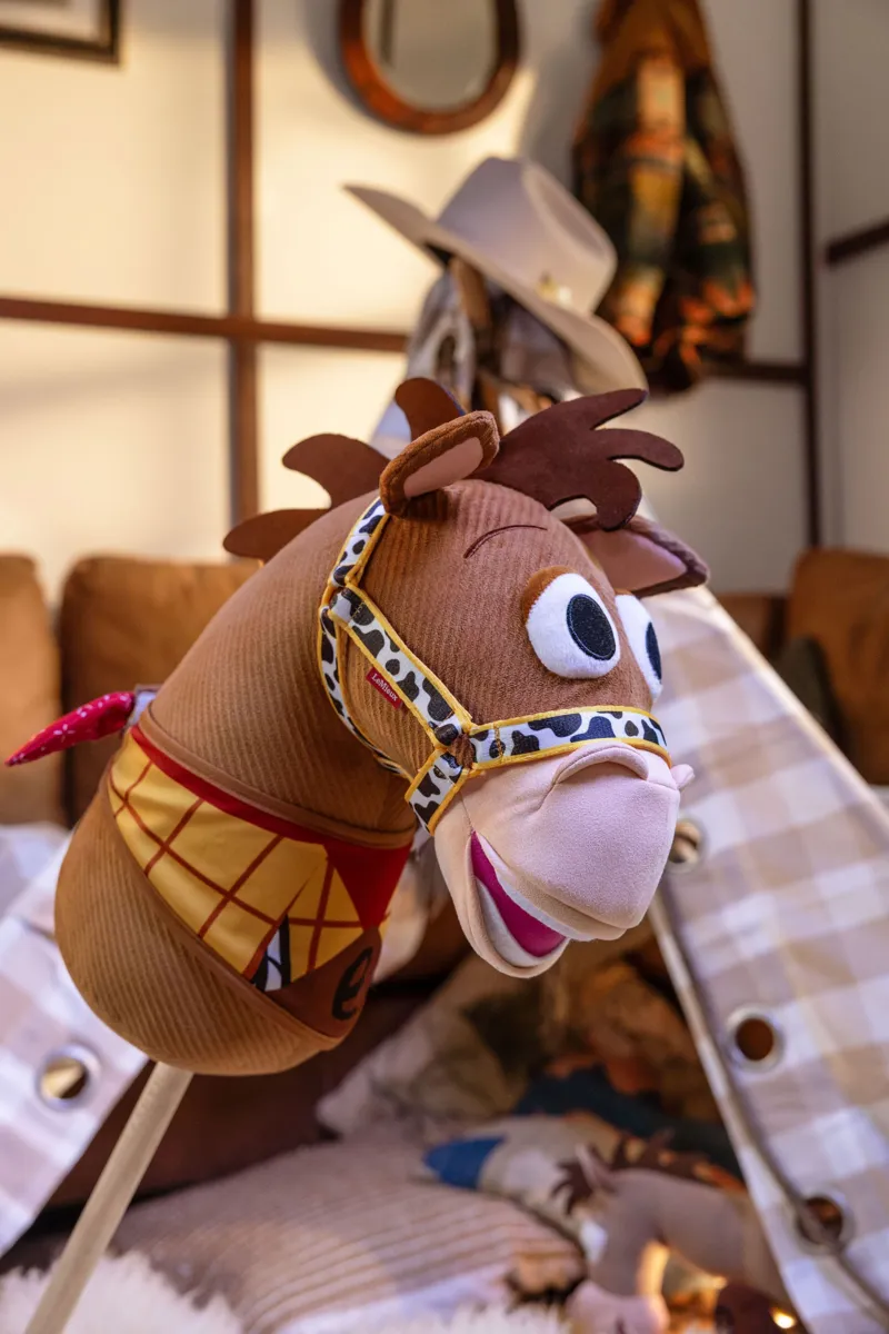 LeMieux Disney Hobby Horse Bullseye-3