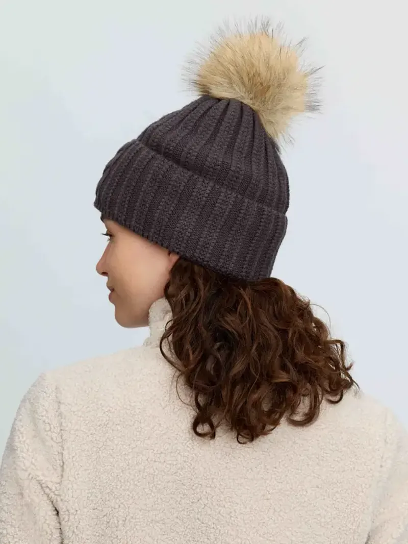 LeMieux Heritage Beanie - Cocoa-2