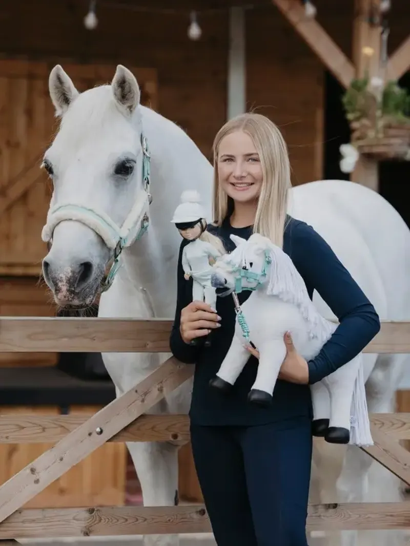 LeMieux Harlow Toy Pony Headcollar and Leadrope  - Softmint-3